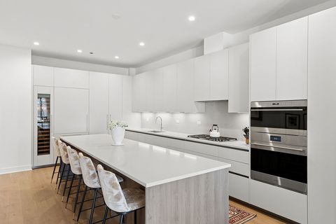 Tiny photo for 323 S Racine Avenue #PHD, Chicago, IL 60607 (MLS # 12616637)