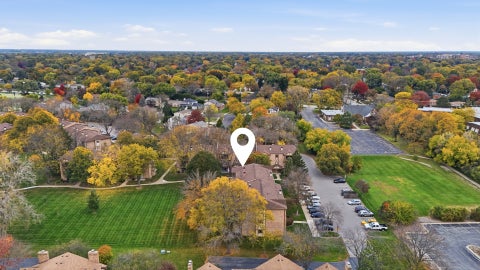 Tiny photo for 831 S Dwyer Avenue #A, Arlington Heights, IL 60005 (MLS # 12797525)