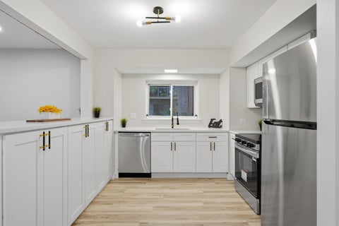 Tiny photo for 831 S Dwyer Avenue #A, Arlington Heights, IL 60005 (MLS # 12797525)