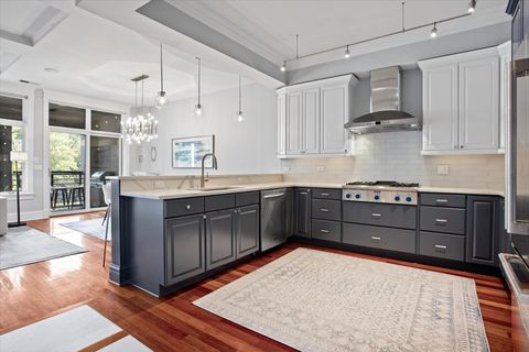 Tiny photo for 3434 N SOUTHPORT Avenue #2, Chicago, IL 60657 (MLS # 12484571)