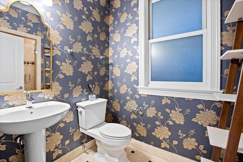 Tiny photo for 3434 N SOUTHPORT Avenue #2, Chicago, IL 60657 (MLS # 12484571)