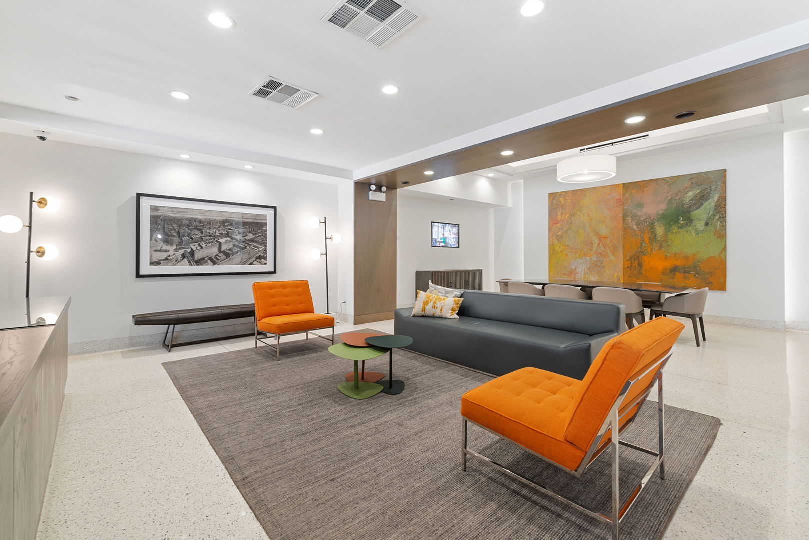 165 N Canal Street N 1219