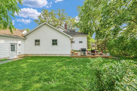 Tiny photo for 320 E Locust Street, Watseka, IL 60970 (MLS # 12385372)