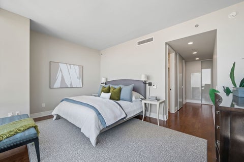 Tiny photo for 401 N Wabash Avenue #79B, Chicago, IL 60611 (MLS # 12696623)