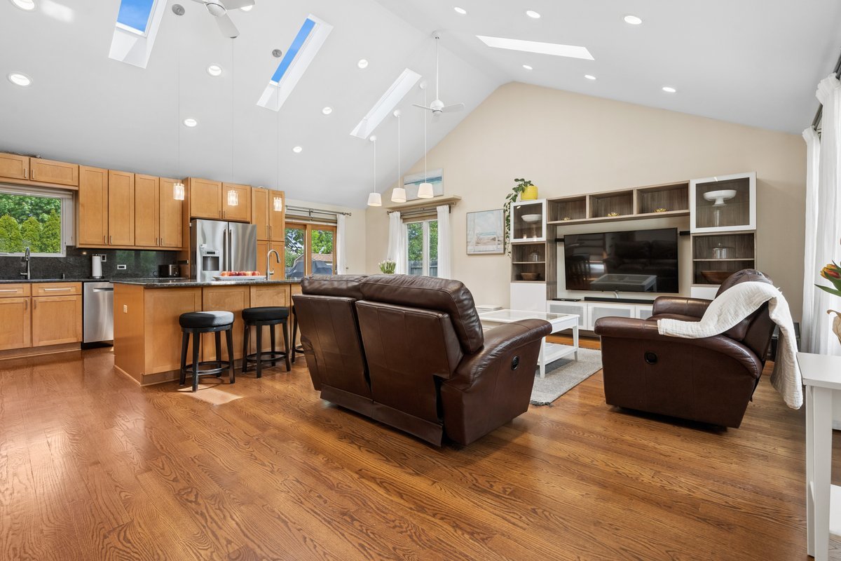 764 Dunmore Lane