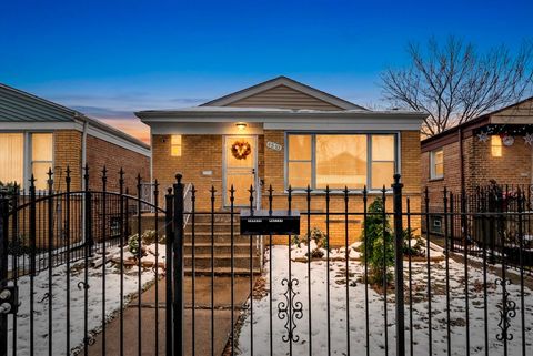 4512 S Laporte Avenue Chicago IL 60638