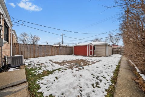 Tiny photo for 4512 S Laporte Avenue, Chicago, IL 60638 (MLS # 12532774)