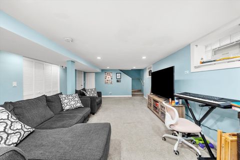 Tiny photo for 4512 S Laporte Avenue, Chicago, IL 60638 (MLS # 12532774)
