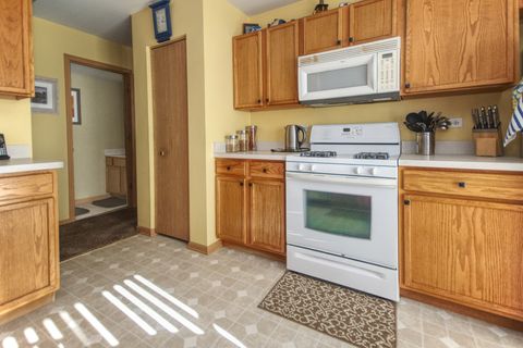 Tiny photo for 21449 Carlton Street, Crest Hill, IL 60403 (MLS # 12564167)