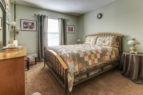 Tiny photo for 21449 Carlton Street, Crest Hill, IL 60403 (MLS # 12564167)