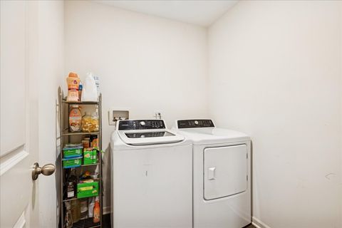 Tiny photo for 1731 Dempsey Circle, Pingree Grove, IL 60140 (MLS # 12470502)