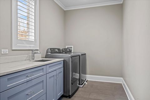 Tiny photo for 25 Clay Court, Lake Bluff, IL 60044 (MLS # 12611259)