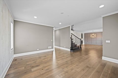 Tiny photo for 25 Clay Court, Lake Bluff, IL 60044 (MLS # 12611259)