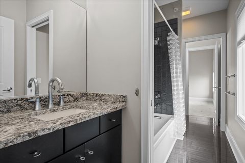 Tiny photo for 25 Clay Court, Lake Bluff, IL 60044 (MLS # 12611259)