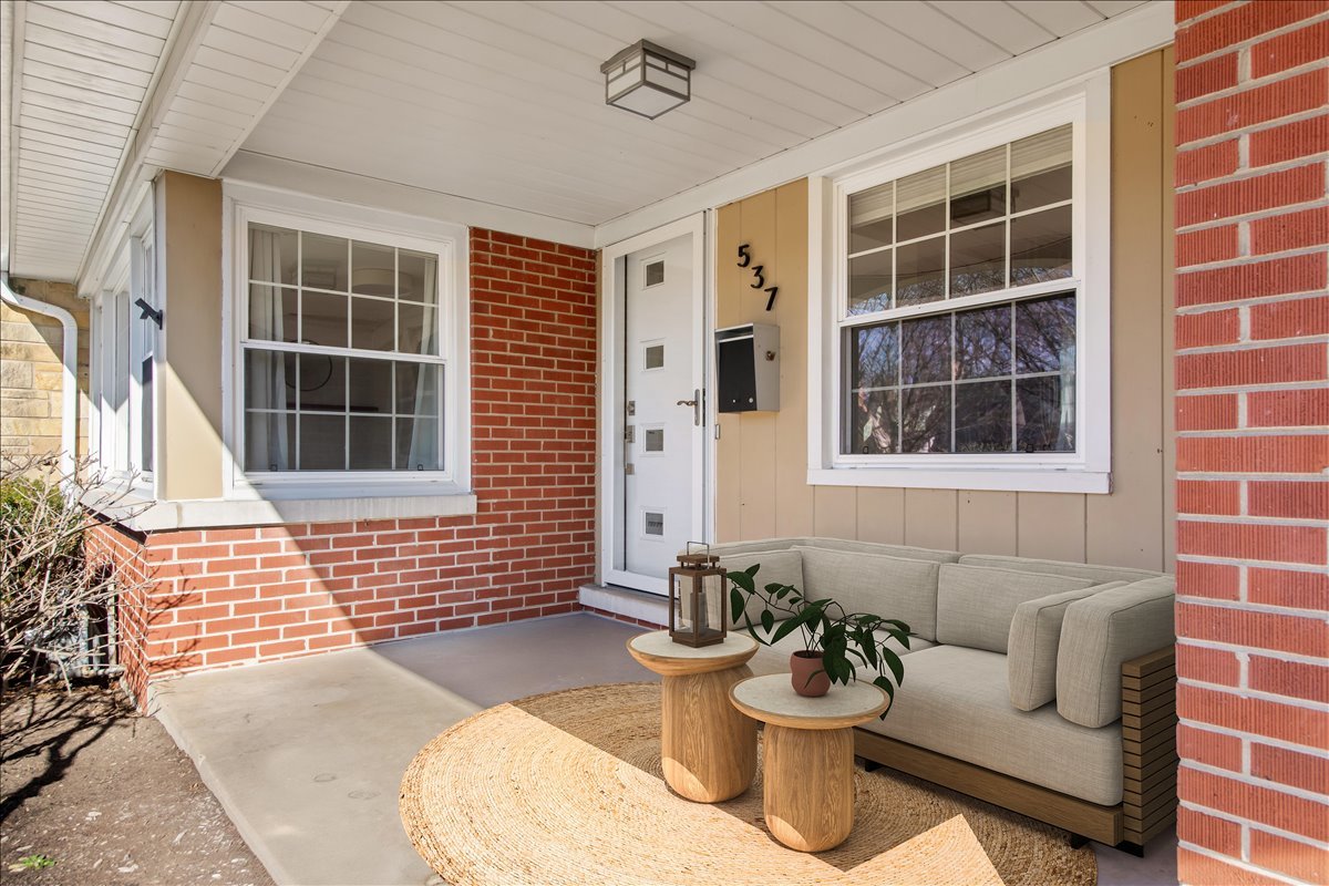 537 S Chestnut Avenue