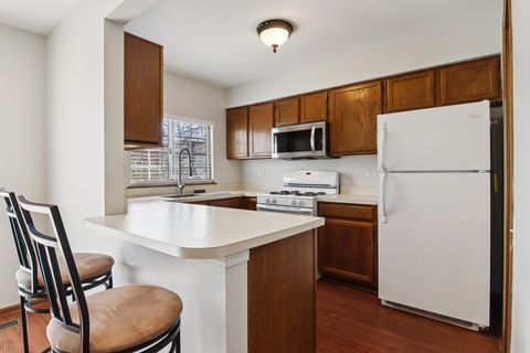 Tiny photo for 25 N Oltendorf Road, Streamwood, IL 60107 (MLS # 12613728)