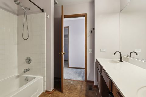 Tiny photo for 25 N Oltendorf Road, Streamwood, IL 60107 (MLS # 12613728)