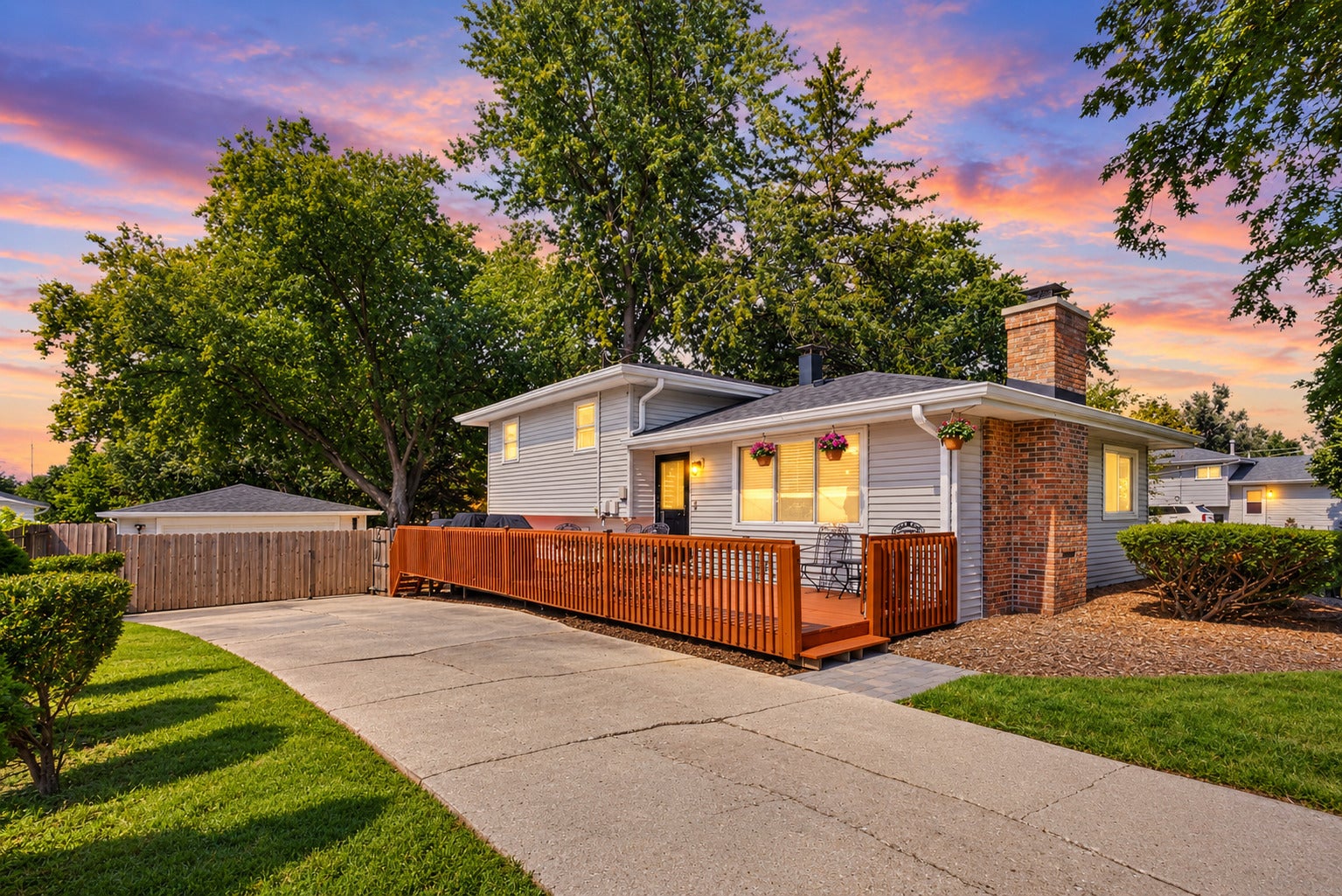 1S210 Lawler Avenue