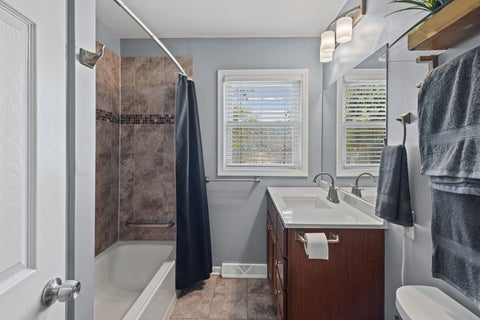Tiny photo for 1S210 Lawler Avenue, Lombard, IL 60148 (MLS # 12725275)
