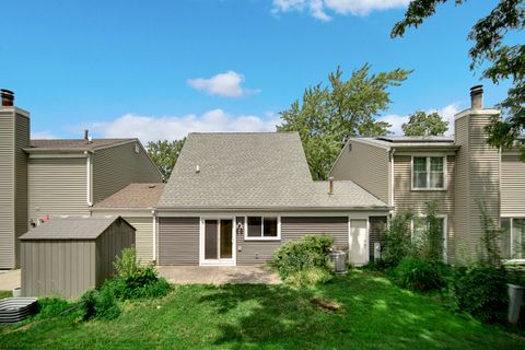 Tiny photo for 29W409 White Oak Drive, Warrenville, IL 60555 (MLS # 12487106)