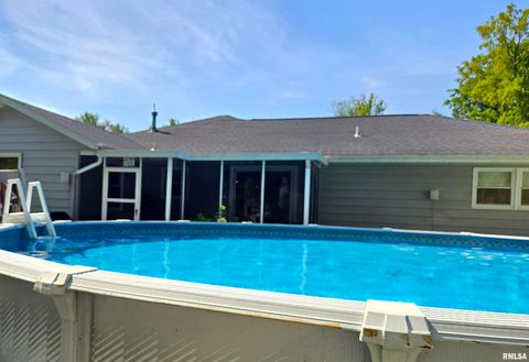 Tiny photo for 1782 Frazier Avenue, Centralia, IL 62801 (MLS # EB460142)