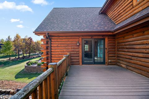 A home in Grant Park