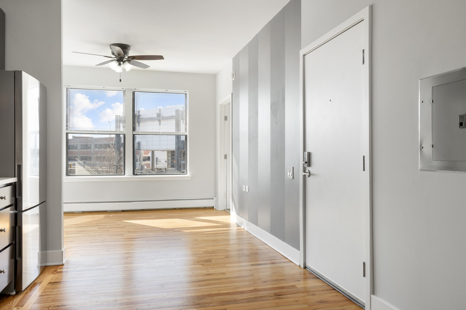 1625 W Howard Avenue 308