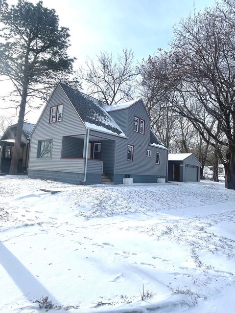 Tiny photo for 601 S Henrietta Avenue, Rockford, IL 61102 (MLS # 12554121)