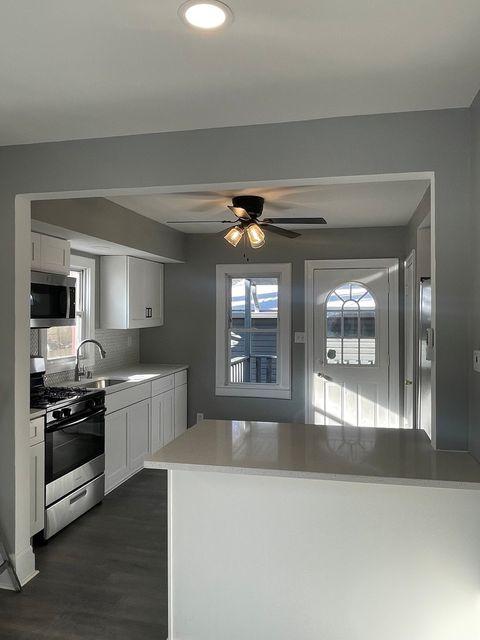 Tiny photo for 601 S Henrietta Avenue, Rockford, IL 61102 (MLS # 12554121)