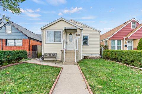 A home in Stone Park