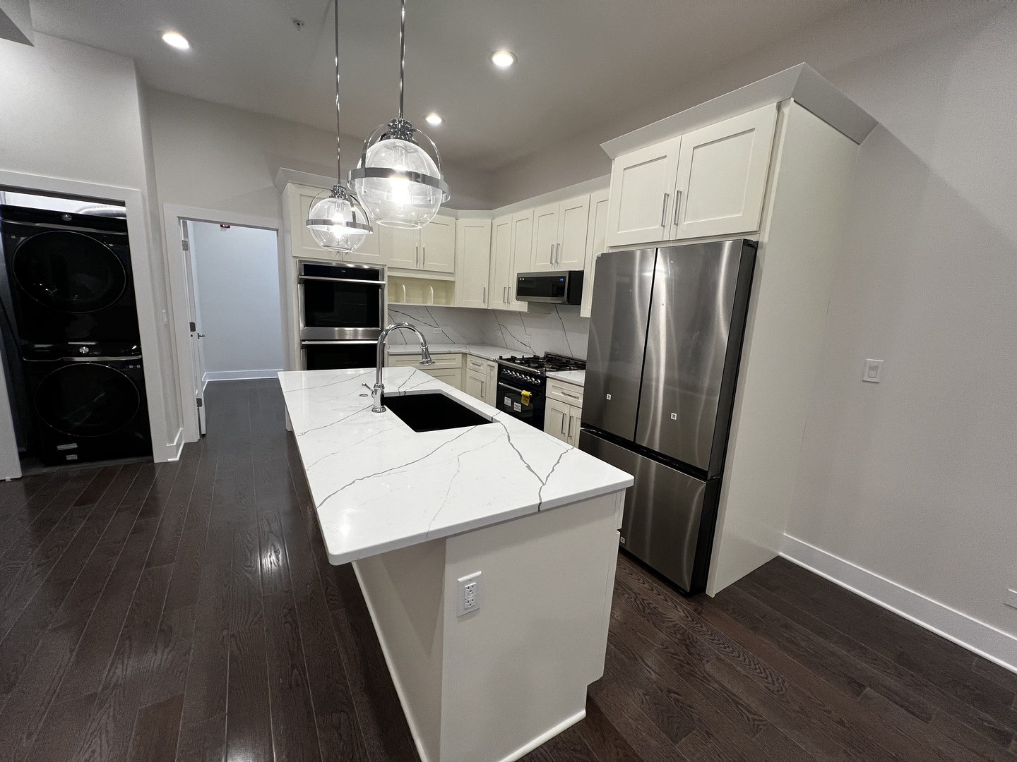 4819 Main Street 204