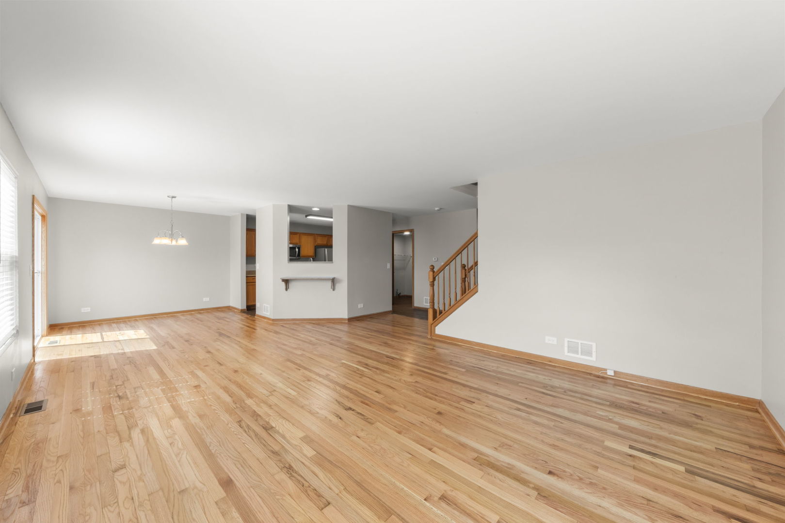 2263 N Arapahoe Trail