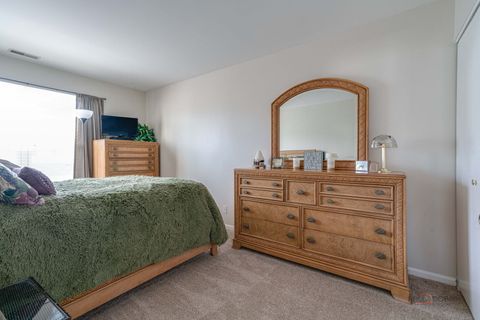 Tiny photo for 585 Bridle Court #585, Lakemoor, IL 60051 (MLS # 12571955)