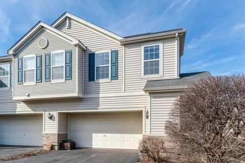 Tiny photo for 585 Bridle Court #585, Lakemoor, IL 60051 (MLS # 12571955)