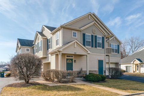 Photo of 585 Bridle Court #585, Lakemoor, IL 60051 (MLS # 12571955)