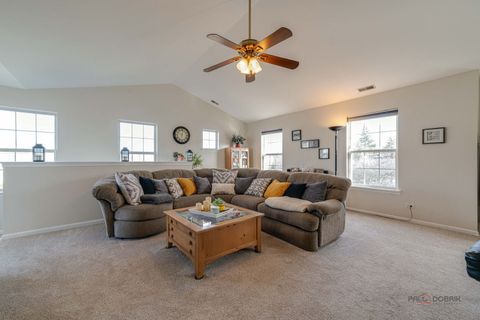 Tiny photo for 585 Bridle Court #585, Lakemoor, IL 60051 (MLS # 12571955)