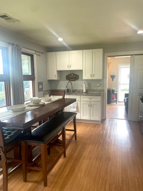 Tiny photo for 7401 W 113th Place, Worth, IL 60482 (MLS # 12408282)