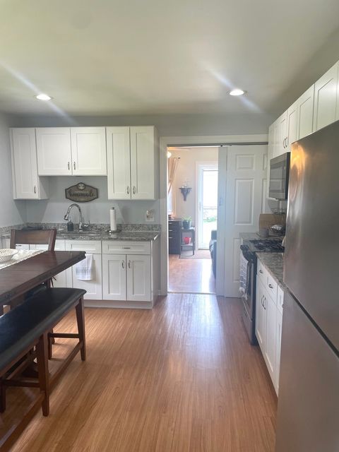 Tiny photo for 7401 W 113th Place, Worth, IL 60482 (MLS # 12408282)