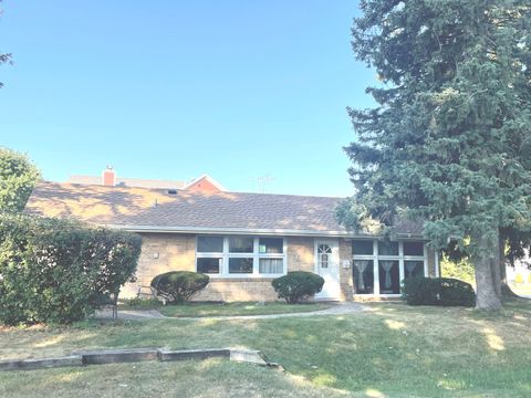 Tiny photo for 7401 W 113th Place, Worth, IL 60482 (MLS # 12408282)