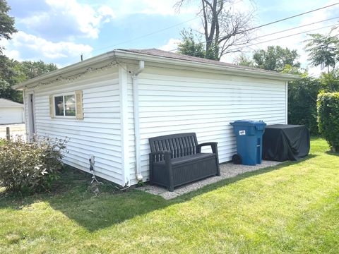 Tiny photo for 7401 W 113th Place, Worth, IL 60482 (MLS # 12408282)