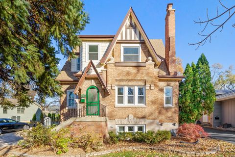 Photo of 4425 Wilson Avenue, Downers Grove, IL 60515 (MLS # 12517468)