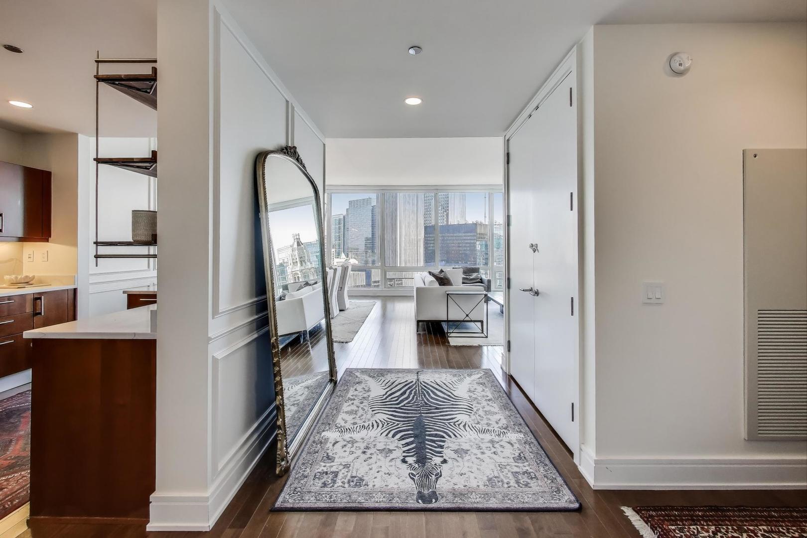 401 N Wabash Avenue 35J