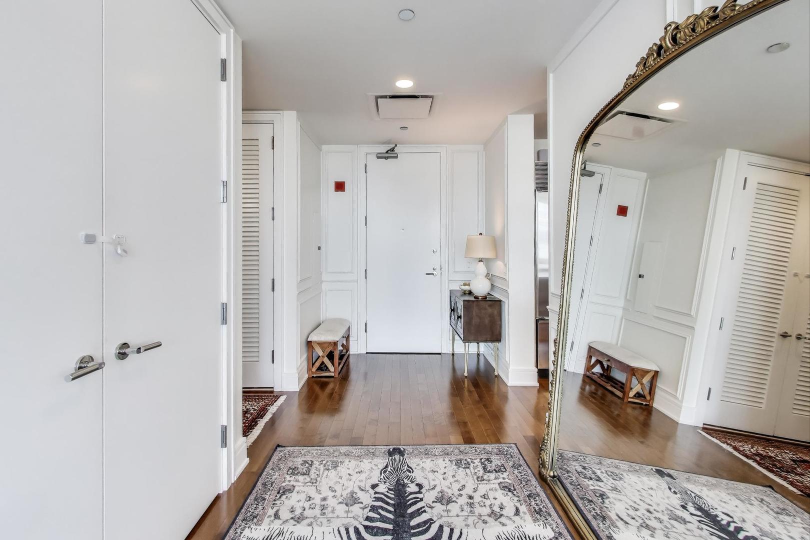 401 N Wabash Avenue 35J