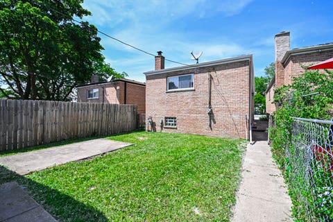 Tiny photo for 1237 E 95th Street, Chicago, IL 60628 (MLS # 12663221)
