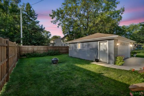 Tiny photo for 557 Elsie Avenue, Crest Hill, IL 60403 (MLS # 12486032)