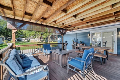 Tiny photo for 557 Elsie Avenue, Crest Hill, IL 60403 (MLS # 12486032)