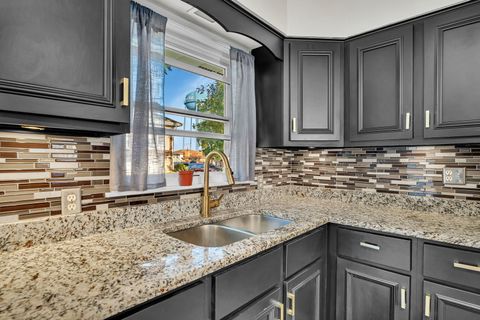 Tiny photo for 557 Elsie Avenue, Crest Hill, IL 60403 (MLS # 12486032)