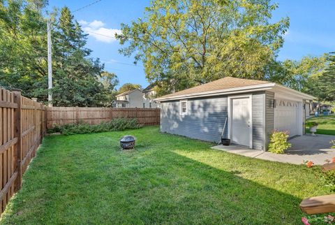 Tiny photo for 557 Elsie Avenue, Crest Hill, IL 60403 (MLS # 12486032)
