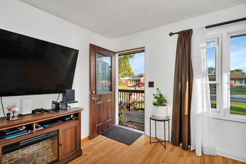 Tiny photo for 557 Elsie Avenue, Crest Hill, IL 60403 (MLS # 12486032)