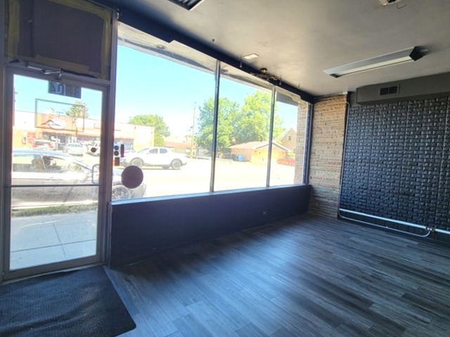 8304 S Kedzie Avenue 1